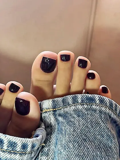 Tribute me Foot Fetish