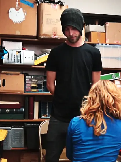 Kissing pussy fucking male