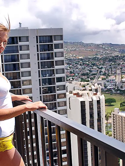 Carli Banks gets rid of hr sexy panty and pushes her fingers in