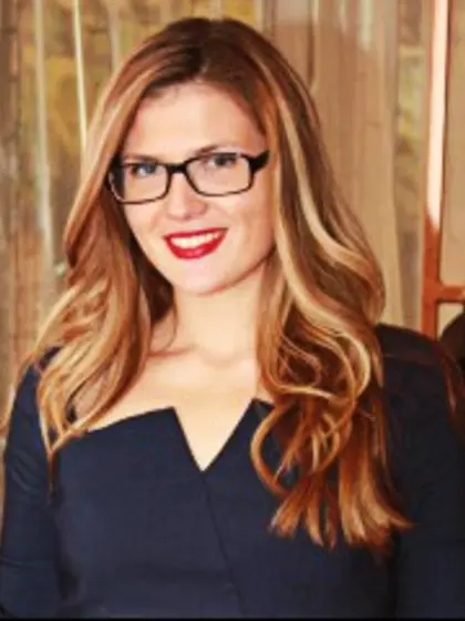 Blonde nastya perform dancing