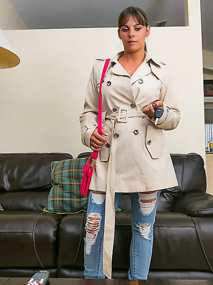 Curvy big tits amateur