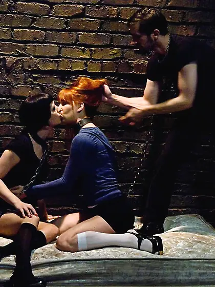 Chicks slender bodies show