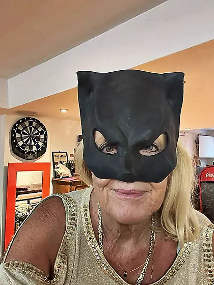 Me Bourgeois and Naughty