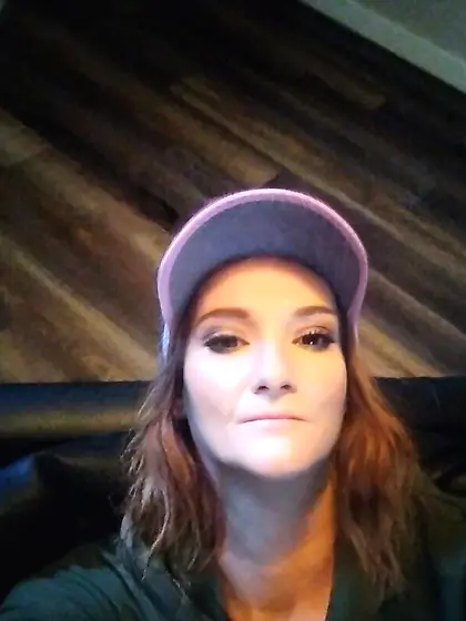 Chubby tranny slut rides the big ones