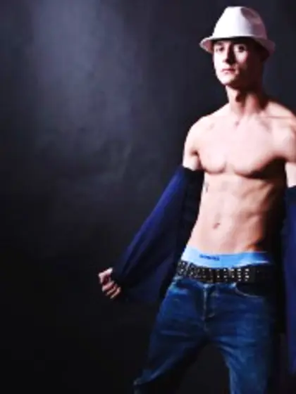 Blonde Sven Live Orgasm.