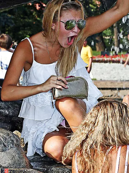 upskirt street candid part