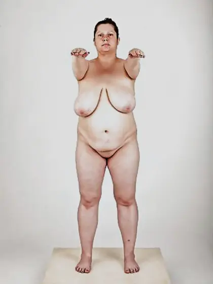 Betsy 56 yo fat artistic model