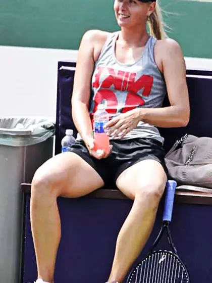 Maria Sharapova plus Fakes