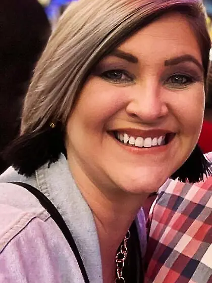 Mallory shows off her big titties at mardi gras