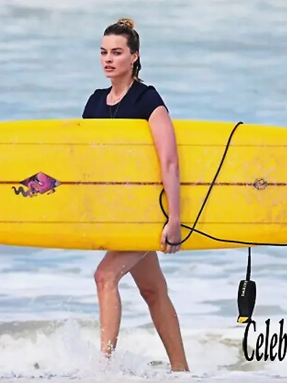 Margot Robbie Sexy