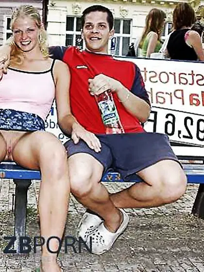 Mini mini-skirt in the street