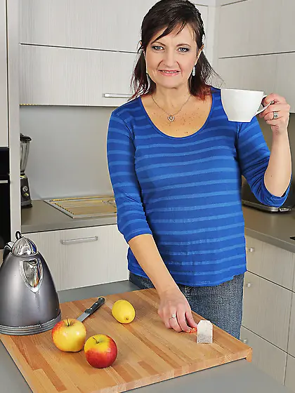 Hot mature kitchen