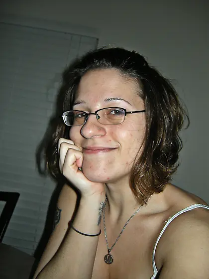 Beautiful Nerdy Casey sextape/pics/feet