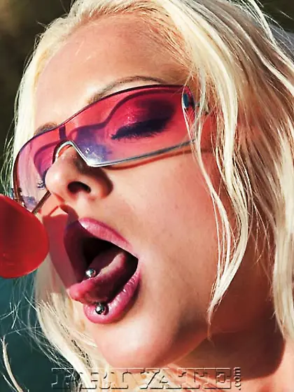 Blonde Stacy Silver in pink bikini gets double dicked and swallo