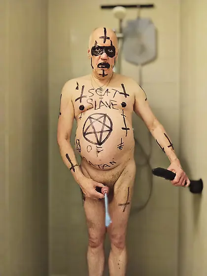 Satan slave humiliates himself