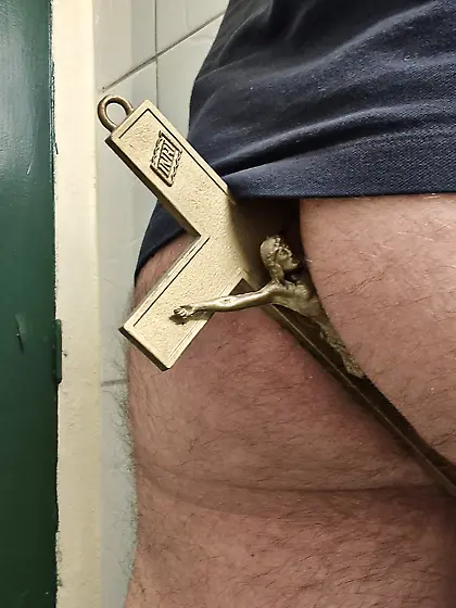 Bora foder essa porta toda!