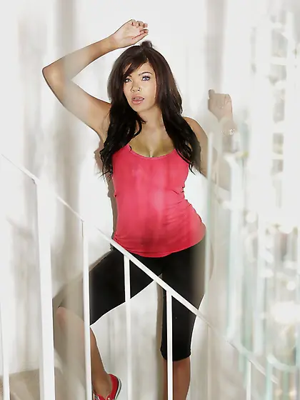 Busty vixen Cassidy Banks gets fucked by older man