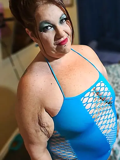 photo shoot turns into BJ and Anal