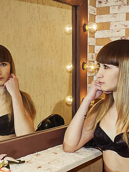 White teen brown hair