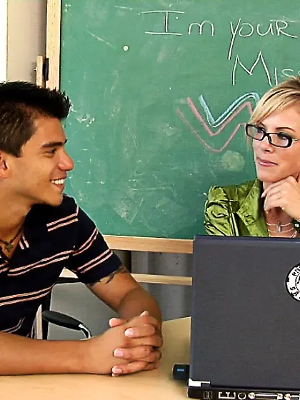 Added bonus cum face