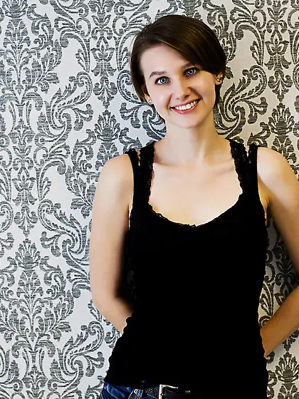 White teen brown hair