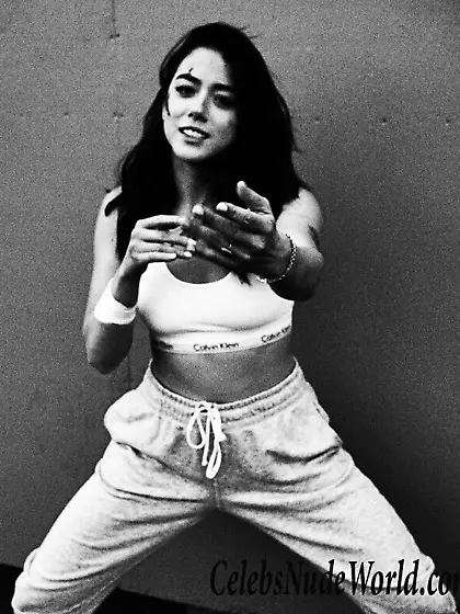 Chloe Bennet Sexy