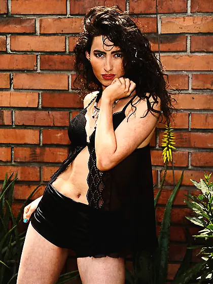 Latin teen brown hair