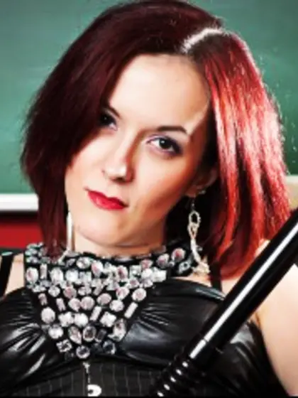 Redhead claradomme perform close