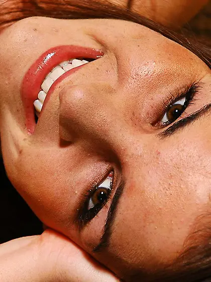 Nice brunette Roxxxy Rush with pink hole takes off her blue skir