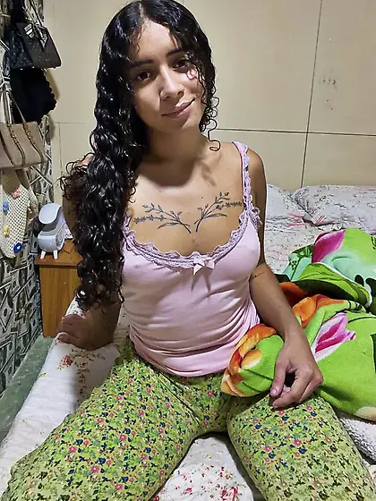 Sluts I found scrolling instagram