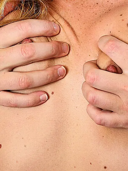 Kimber Winters with small tits and smooth pussy gives headjob an