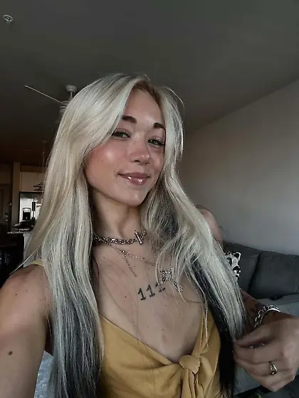 how would you treat this hardbody cocky bitch?