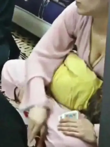 رهام القحبه السوريه