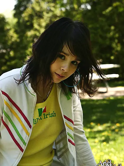 Cute brunette Ariel Rebel posing at the local park and shows her