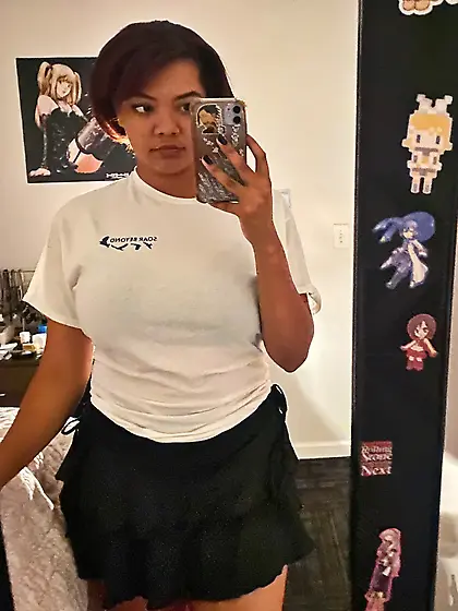 2 new pics from the nigger cow.