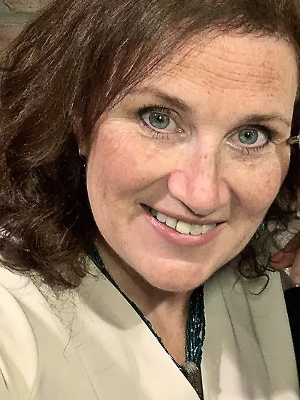 Size queen slut Lisa GK