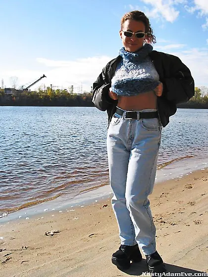 Cute nature babe loves