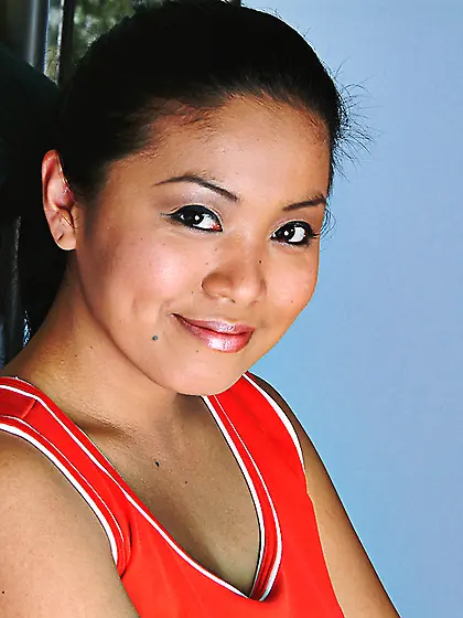 Hairy asian pussy close up