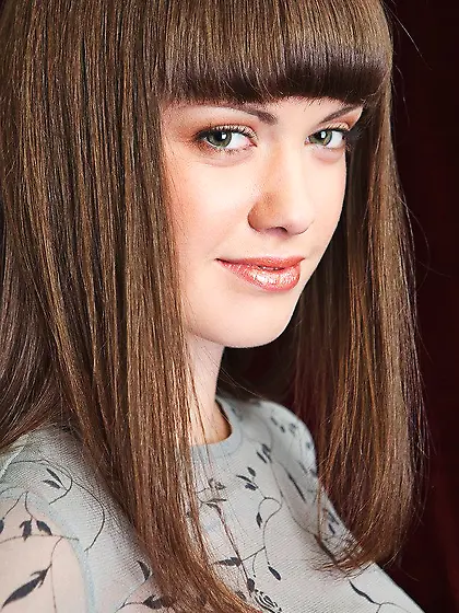 This is the naughty babe Candy Rose whose nude pussy and ass hol