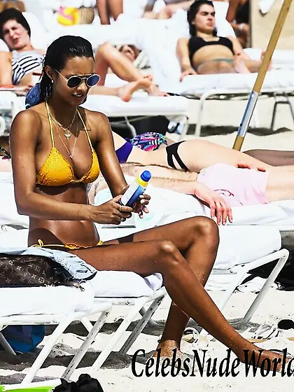 Lais Ribeiro & Jasmine Tookes Sexy