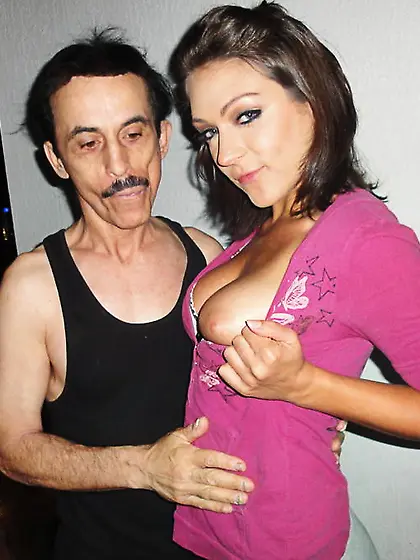 Teen slut loves seducing jurassic cocks