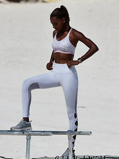 Jasmine Tookes Beach Workout Photos