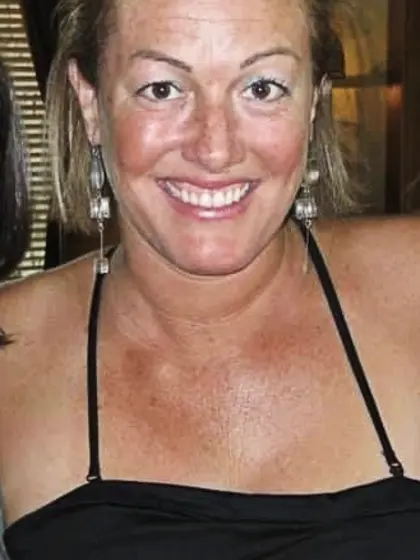 Conservative MILF Stacey strips down