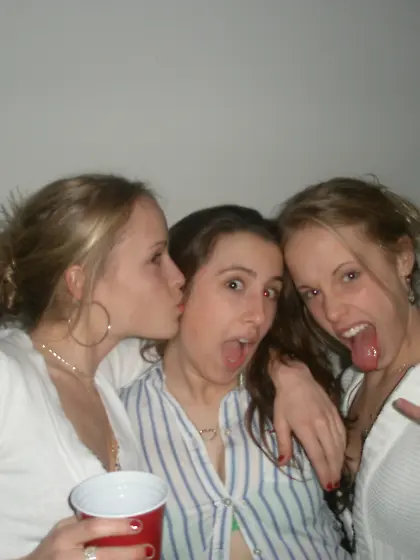 Teen Party girls