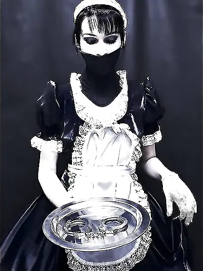Nude Maids