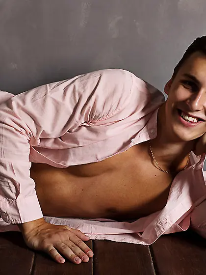 White young gay collinbigboy