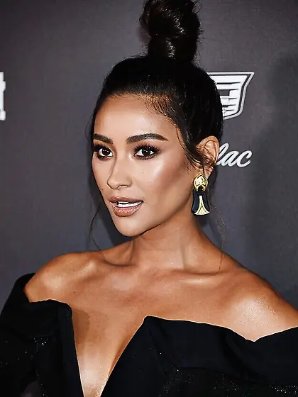 Shay Mitchell Sexy
