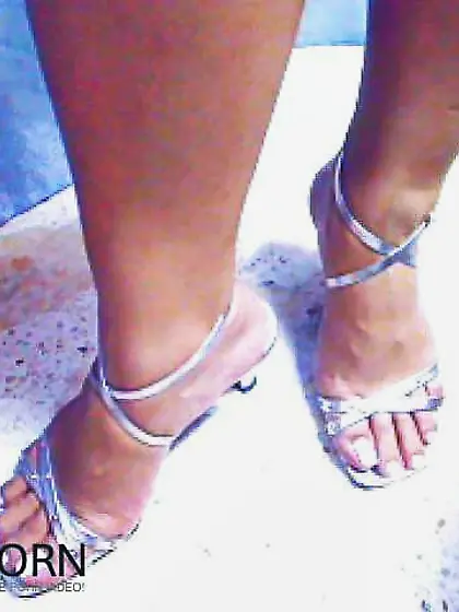 Los pies de mis ex y amigas