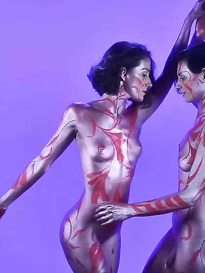 body painted sexy dance