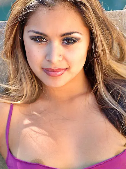 Michelle Maylene strips off her blue bikini panties and takes pi